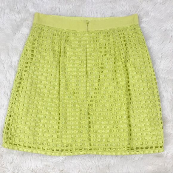 LOFT Neon Yellow Green Eyelet Mini Skirt Short Mesh Square Cutout Size 4 Petite - Picture 6 of 11